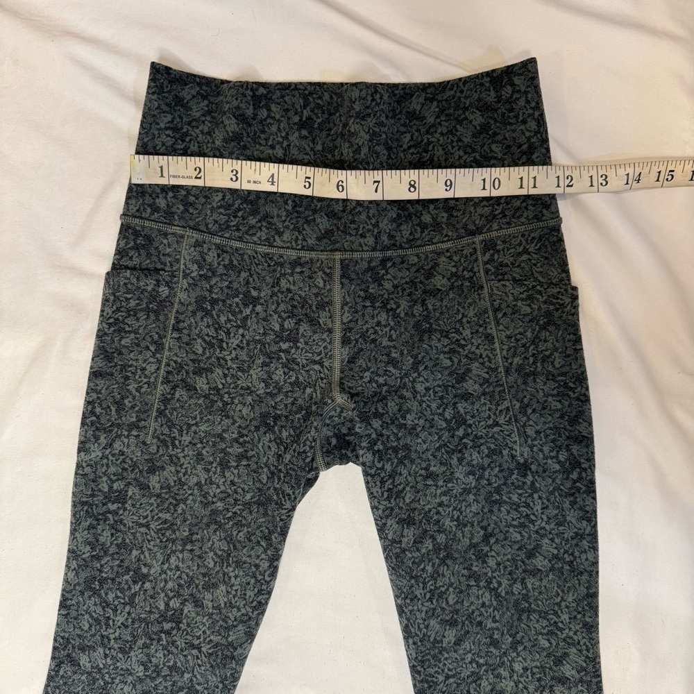 Athleta Salutation Stash Pocket II 7/8 Tight - Picture 5 of 11